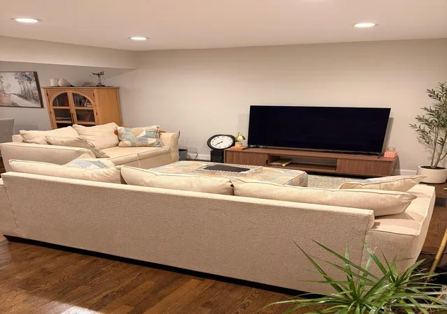 Photo 2 of Townhouse for sale at 18w138 W 14th Street #9, Villa Park, IL 60181 | MLS# 12770815 | Listing updated on 2026-09-29