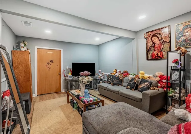 Photo 4 of Single family home for sale at 5727 S Hermitage Ave, Chicago, IL 60636 | MLS# 12770842 | Listing updated on 2026-10-16
