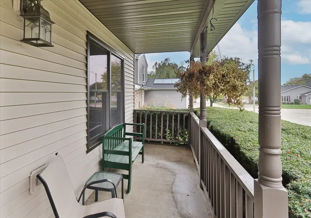 Photo 3 of Single family home for sale at 10616 Carl St, Huntley, IL 60142 | MLS# 12770848 | Listing updated on 2026-10-07