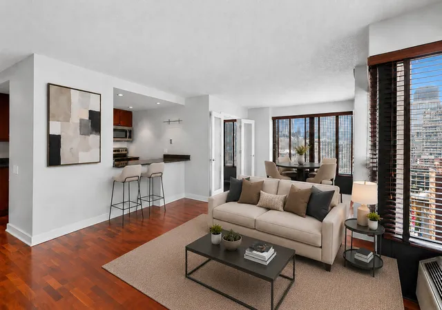 Photo 2 of Condo for sale at 30 E Huron St #1904, Chicago, IL 60611 | MLS# 12770871 | Listing updated on 2026-09-28