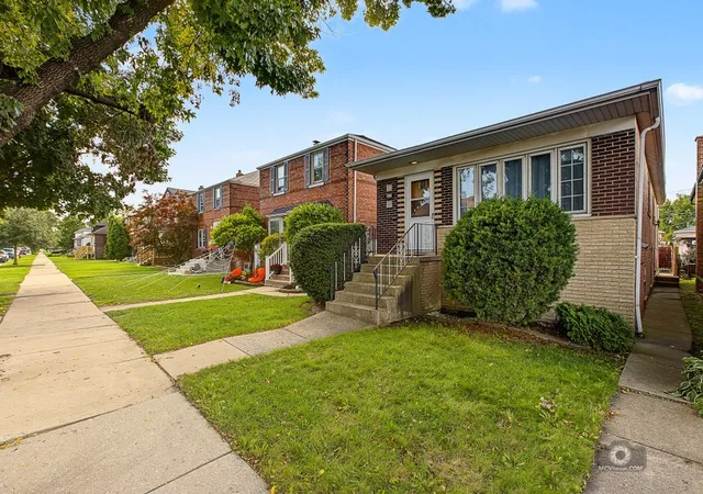 Photo 1 of Single family home for sale at 5104 S Menard Ave, Chicago, IL 60638 | MLS# 12770906 | Listing updated on 2026-10-07