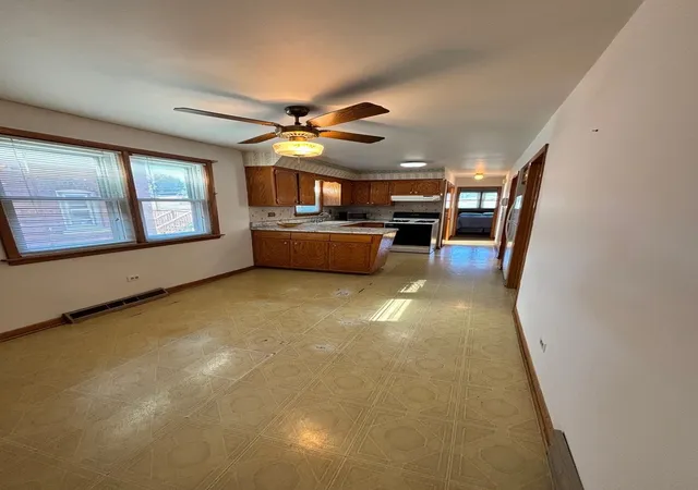 Photo 4 of Single family home for sale at 5104 S Menard Ave, Chicago, IL 60638 | MLS# 12770906 | Listing updated on 2026-10-07