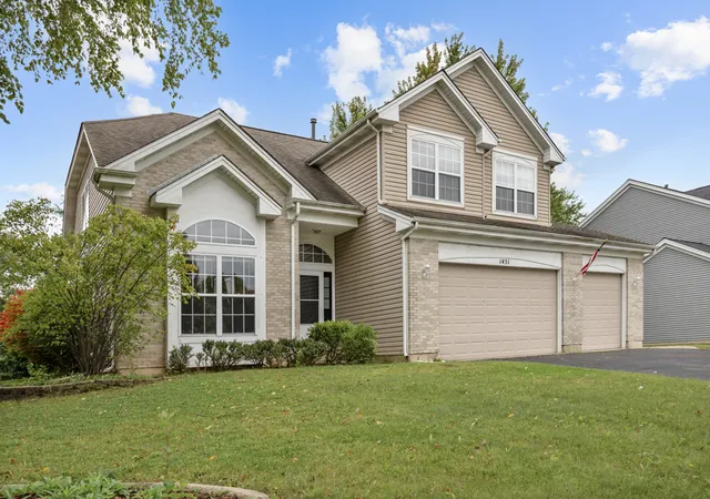 Photo 1 of Single family home for sale at 1451 Richmond Ln, Algonquin, IL 60102 | MLS# 12770916 | Listing updated on 2026-10-04