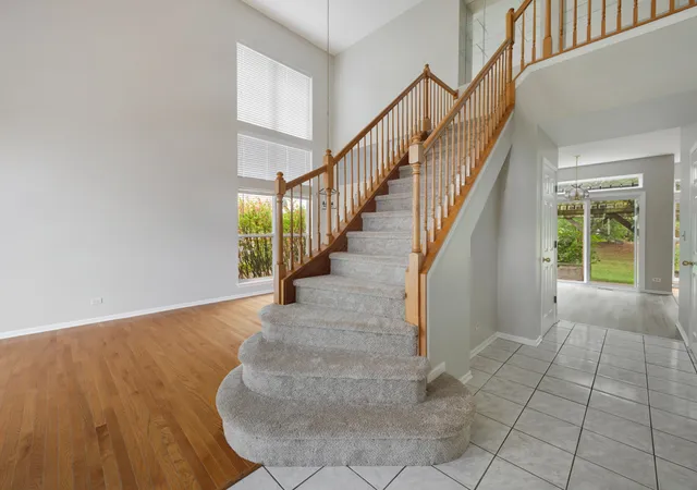 Photo 3 of Single family home for sale at 1451 Richmond Ln, Algonquin, IL 60102 | MLS# 12770916 | Listing updated on 2026-10-04