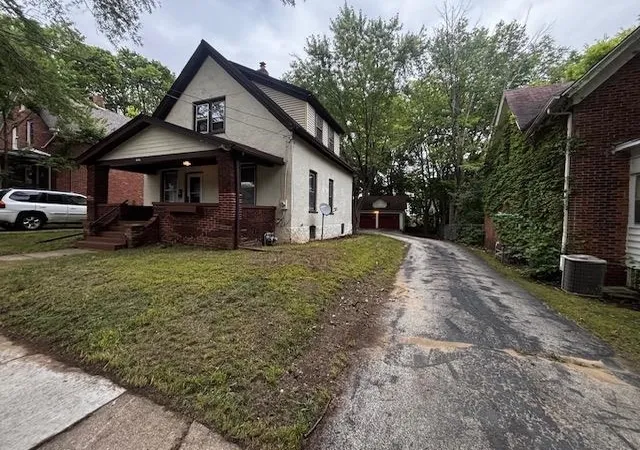 Photo 2 of Sale Pending at 524 13th Street, Rockford, IL 61104 | MLS# 12770942 | Listing updated on 2026-10-02