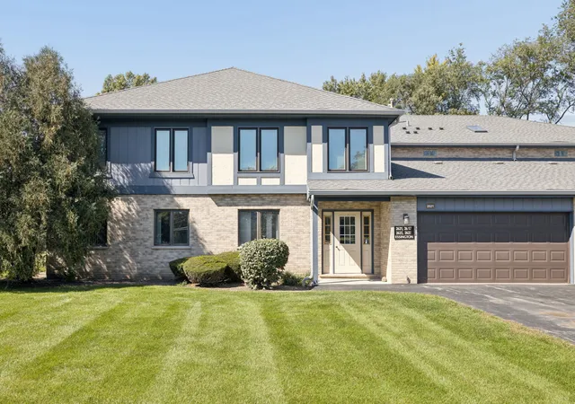 Photo 1 of Condo for sale at 2621 Essington Rd #2621, Joliet, IL 60435 | MLS# 12770943 | Listing updated on 2026-10-06