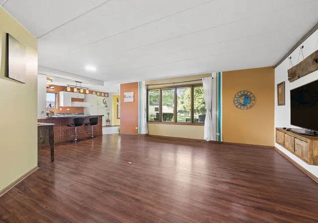 Photo 2 of Condo for sale at 2621 Essington Rd #2621, Joliet, IL 60435 | MLS# 12770943 | Listing updated on 2026-10-06