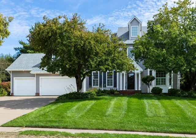 Photo 1 of Single family home for sale at 6455 Thomas Ct, Bettendorf, IA 52722 | MLS# 12770952 | Listing updated on 2026-10-07