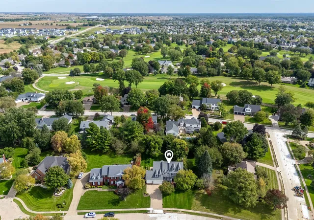 Photo 4 of Single family home for sale at 6455 Thomas Ct, Bettendorf, IA 52722 | MLS# 12770952 | Listing updated on 2026-10-07