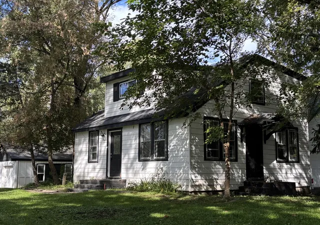 Photo 1 of Single family home for sale at 25420 W Golfview Ave, Antioch, IL 60002 | MLS# 12770953 | Listing updated on 2026-10-05