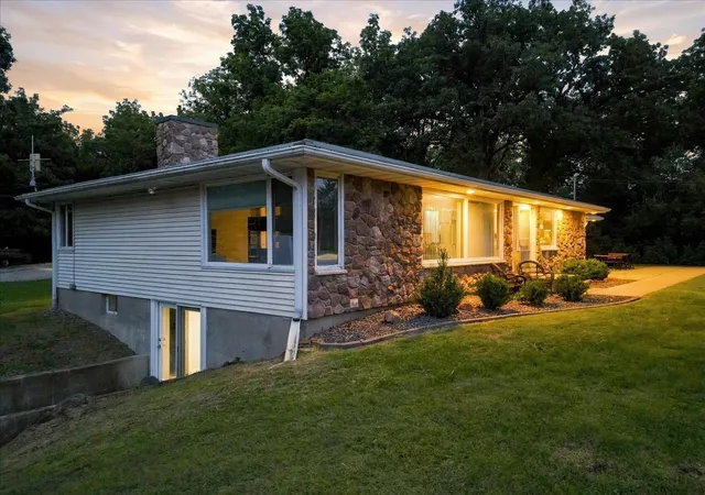 Photo 2 of Single family home for sale at 1761 Franklin Rd, Franklin Grove, IL 61031 | MLS# 12770956 | Listing updated on 2026-10-03