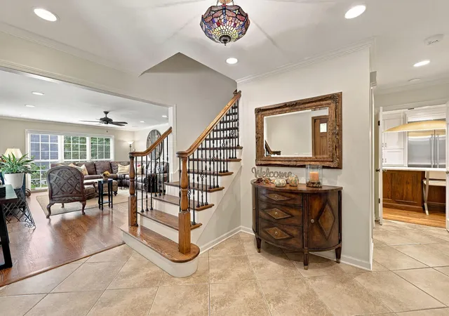 Photo 3 of Sale Pending at 2068 N Butternut Ln, Northbrook, IL 60062 | MLS# 12770984 | Listing updated on 2026-10-07