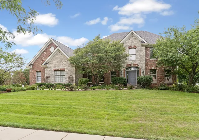 Photo 1 of Single family home for sale at 4135 River Ridge Dr, St. Charles, IL 60175 | MLS# 12771007 | Listing updated on 2026-10-04