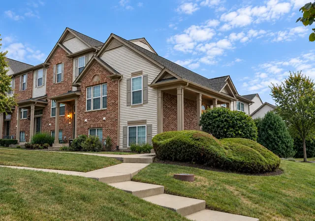 Photo 1 of Townhouse for sale at 250 Devoe Dr, Oswego, IL 60543 | MLS# 12771031 | Listing updated on 2026-10-04