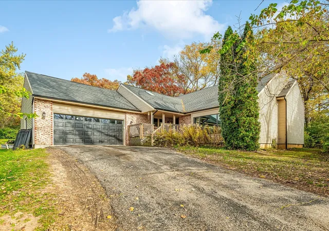 Photo 1 of Single family home for sale at 12609 Thistle Ridge Close, Roscoe, IL 61073 | MLS# 12771044 | Listing updated on 2026-10-29