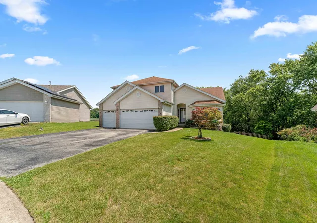 Single family home for sale at 230 Lakeview Ct, Steger, IL 60475 | MLS# 12771050