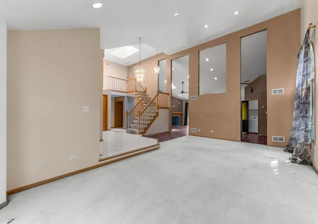 Photo 3 of Single family home for sale at 230 Lakeview Ct, Steger, IL 60475 | MLS# 12771050 | Listing updated on 2026-10-04