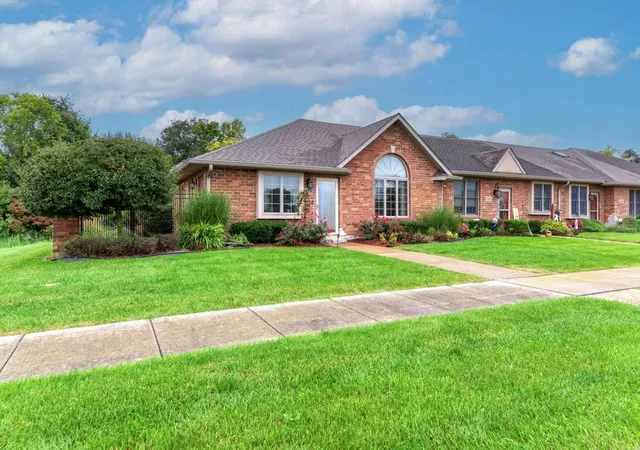 Photo 1 of Townhouse for sale at 1658 Kirsten Lee Dr #1658, Wilmington, IL 60481 | MLS# 12771069 | Listing updated on 2026-10-04