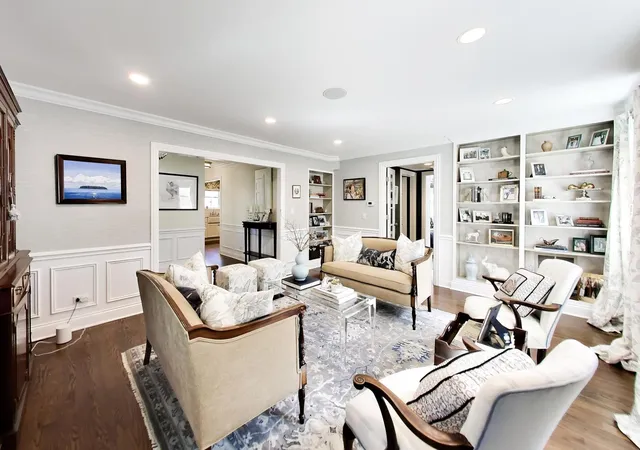 Photo 3 of Single family home for sale at 833 E Rockland Rd, Libertyville, IL 60048 | MLS# 12771082 | Listing updated on 2026-10-04