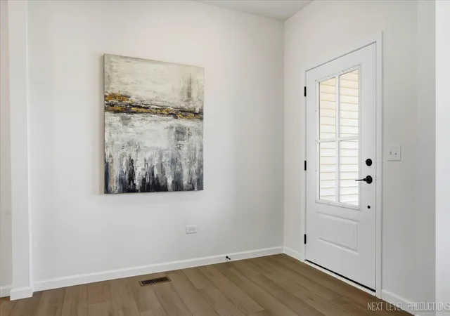 Photo 3 of Single family home for sale at 2508 Lawlor Ln, Naperville, IL 60564 | MLS# 12771101 | Listing updated on 2026-10-06