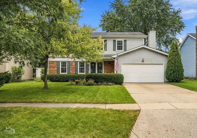 Photo 1 of Single family home for sale at 763 Concord Dr, Crystal Lake, IL 60014 | MLS# 12771102 | Listing updated on 2026-10-04