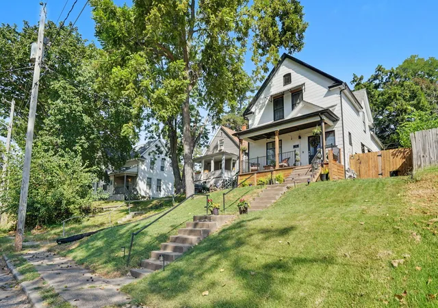 Photo 2 of Single family home for sale at 1718 W 9th Street, Davenport, IA 52804 | MLS# 12771107 | Listing updated on 2026-10-04