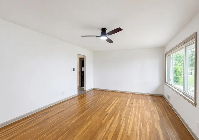 Photo 3 of Single family home for sale at 3327 Thelma St, Rockford, IL 61108 | MLS# 12771128 | Listing updated on 2026-10-02