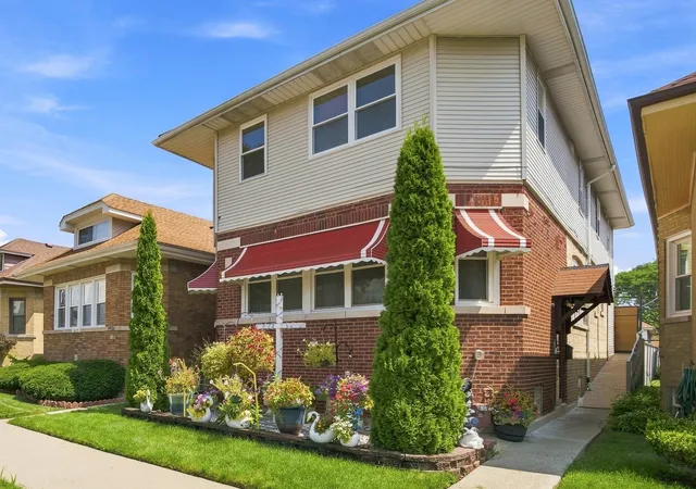 Photo 2 of Single family home for sale at 9425 S Throop St, Chicago, IL 60620 | MLS# 12771144 | Listing updated on 2026-10-04