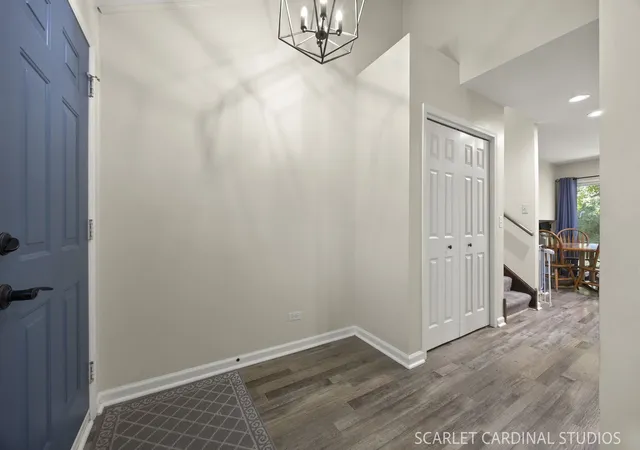 Photo 4 of Single family home for sale at 21030 S Ron Lee Dr, Shorewood, IL 60404 | MLS# 12771164 | Listing updated on 2026-10-06