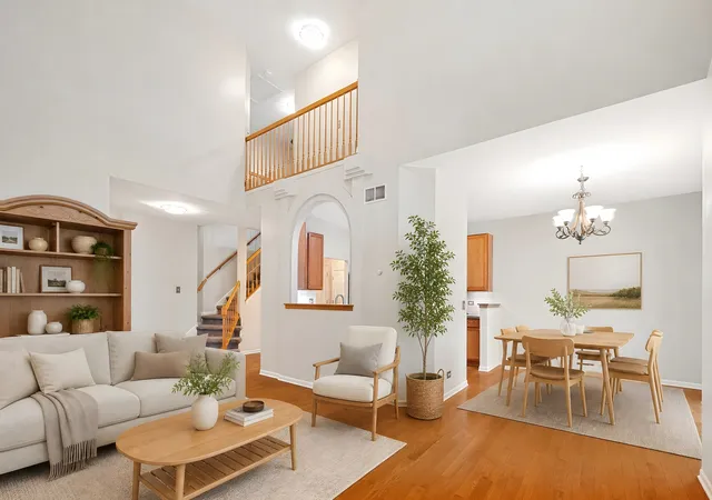 Photo 3 of Townhouse for sale at 88 Fulbright Ln, Schaumburg, IL 60194 | MLS# 12771165 | Listing updated on 2026-10-06