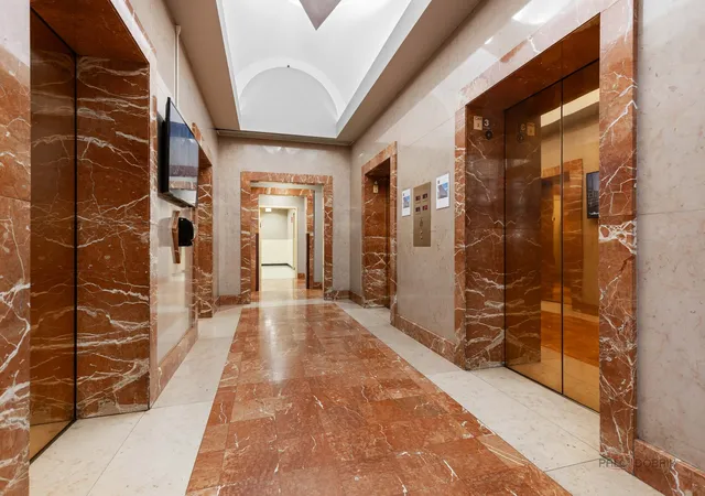 Photo 3 of Condo for sale at 211 E Ohio St #2015, Chicago, IL 60611 | MLS# 12771175 | Listing updated on 2026-09-28