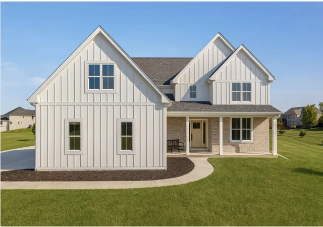 Single family home for sale at 14705 W Concord Ct, Wadsworth, IL 60083 | MLS# 12771176