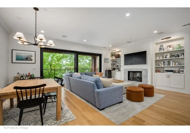Photo 3 of Condo for sale at 1719 N Burling St #4N, Chicago, IL 60614 | MLS# 12771177 | Listing updated on 2026-10-27
