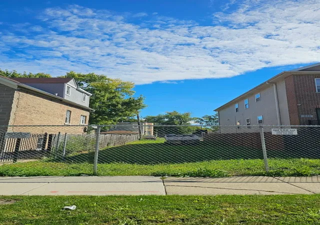 Photo 2 of Land for sale at 833 N Ridgeway Ave, Chicago, IL 60651 | MLS# 12771193 | Listing updated on 2026-10-04