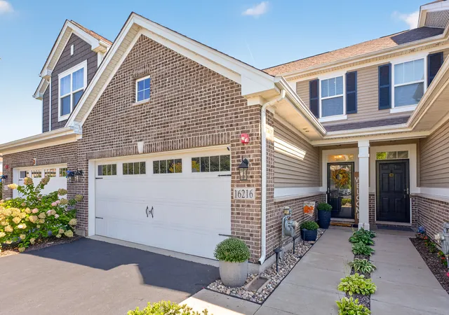 Townhouse for sale at 16216 W Switch Grass Rd, Lockport, IL 60441 | MLS# 12771275