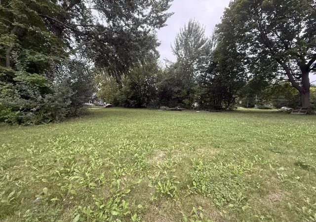 Photo 2 of Land for sale at 726 S Adams Ave, Freeport, IL 61032 | MLS# 12771308 | Listing updated on 2026-10-04