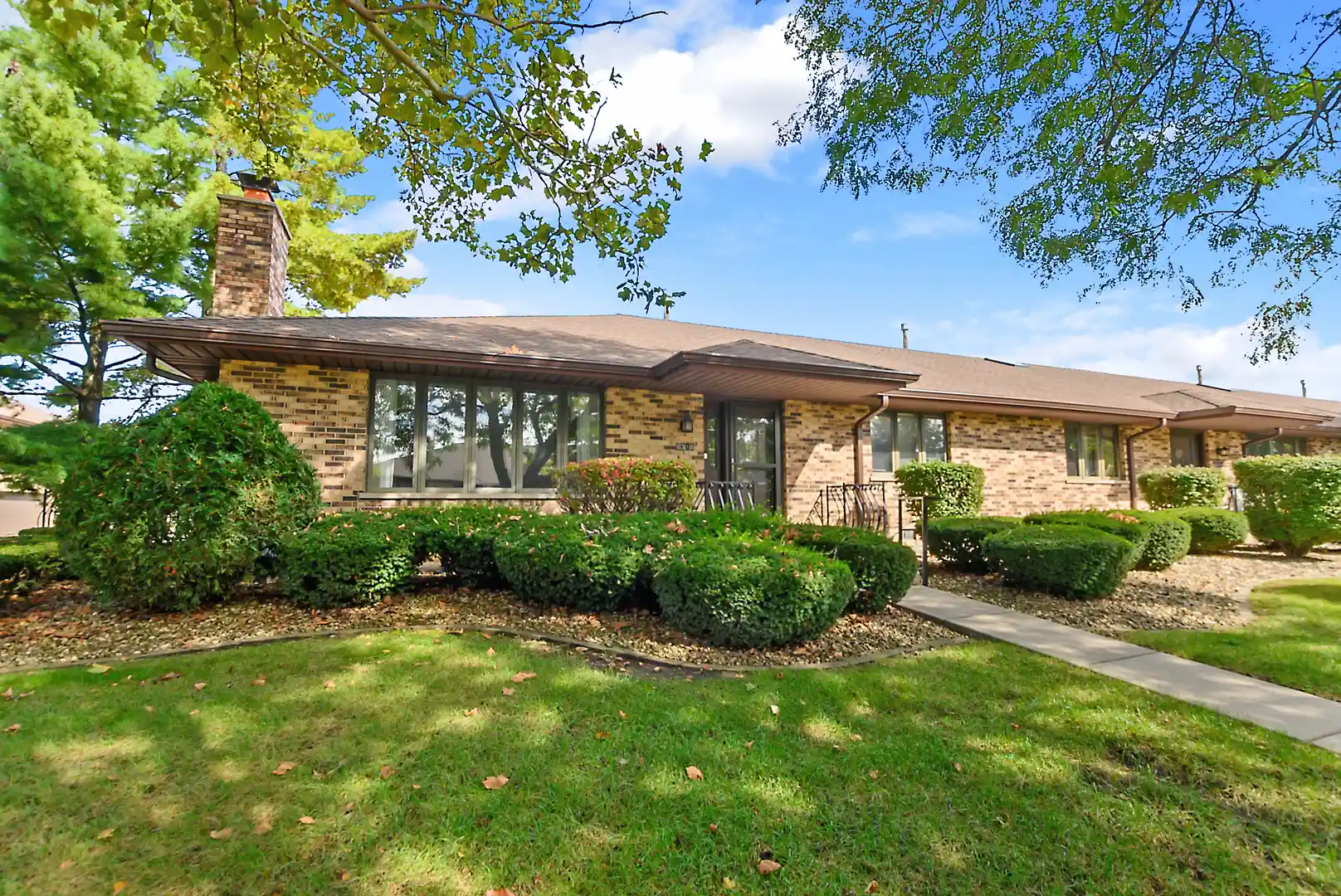 Listing Photo 1 - Condo for sale in 8316 Ashley Ln located at 8316 Ashley Ln, Tinley Park, IL 60477 - Unit #1272