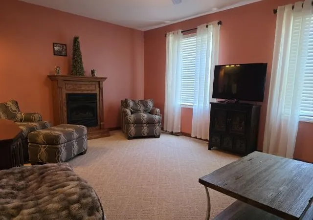Photo 4 of Single family home for sale at 2 Acorn Dr, Harrisburg, IL 62946 | MLS# 12771341 | Listing updated on 2026-10-04