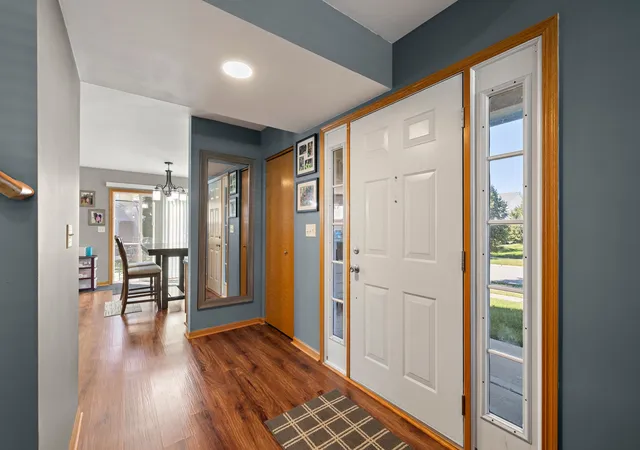 Photo 4 of Townhouse for sale at 1134 Spinnaker St, Pingree Grove, IL 60140 | MLS# 12771367 | Listing updated on 2026-10-08