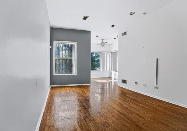 Photo 3 of Condo for sale at 1942 E 72nd Place #2A, Chicago, IL 60649 | MLS# 12771373 | Listing updated on 2026-10-05