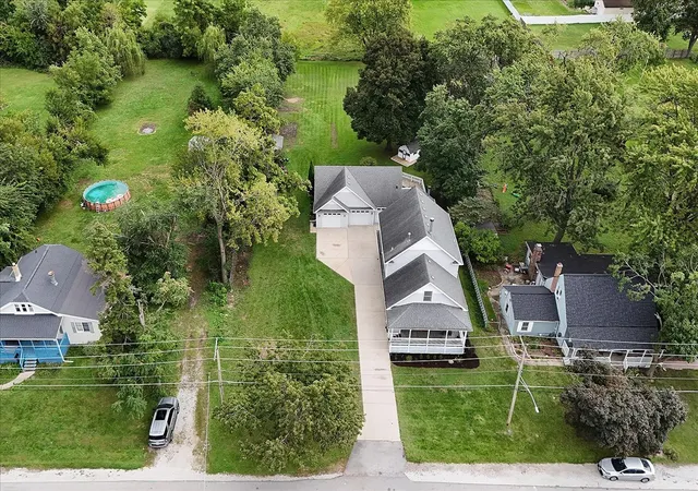 Photo 4 of Single family home for sale at 17627 S 65th Avenue, Tinley Park, IL 60477 | MLS# 12771401 | Listing updated on 2026-10-07