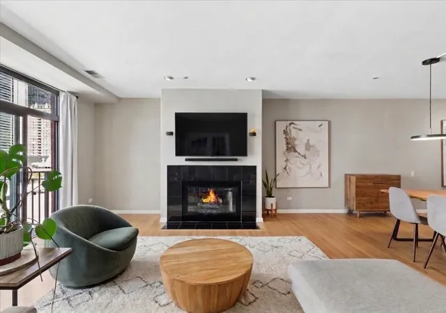 Photo 4 of Condo for sale at 33 W Huron St #805, Chicago, IL 60654 | MLS# 12771409 | Listing updated on 2026-10-28