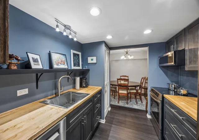 Photo 2 of Condo for sale at 75 6th Avenue #108, La Grange, IL 60525 | MLS# 12771421 | Listing updated on 2026-10-05