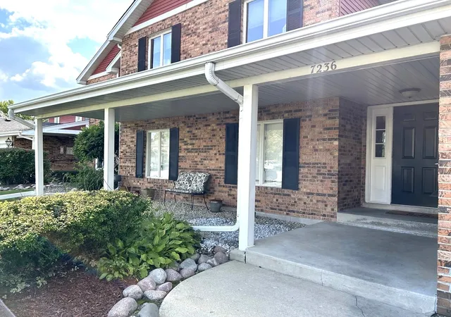 Photo 3 of Condo for sale at 7236 Cottonwood Ct #A, Willowbrook, IL 60527 | MLS# 12771431 | Listing updated on 2026-10-07