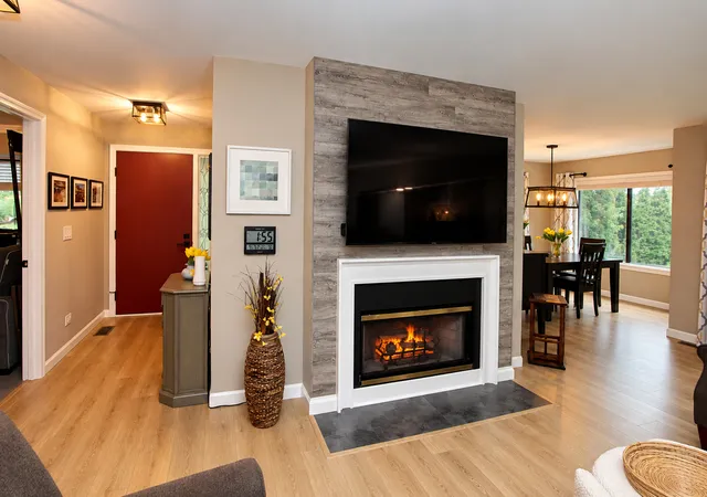 Photo 3 of Condo for sale at 873 W Longmeadow Ct, Lake Barrington, IL 60010 | MLS# 12771436 | Listing updated on 2026-10-05