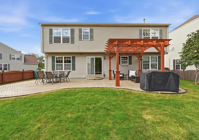 Photo 2 of Single family home for sale at 2014 Fairfield Dr, Plainfield, IL 60586 | MLS# 12771485 | Listing updated on 2026-10-21