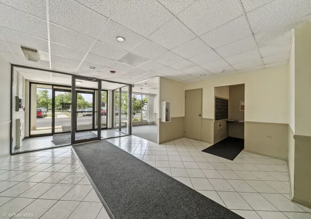 Photo 2 of Condo for sale at 9737 N Fox Glen Dr #1G, Niles, IL 60714 | MLS# 12771494 | Listing updated on 2026-10-04