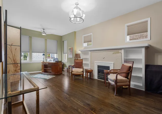 Photo 3 of Condo for sale at 3512 W Leland Ave #1, Chicago, IL 60625 | MLS# 12771500 | Listing updated on 2026-09-29