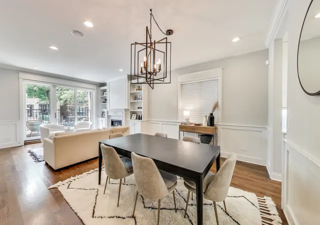 Photo 4 of Condo for sale at 2725 N Wayne Ave #1, Chicago, IL 60614 | MLS# 12771517 | Listing updated on 2026-09-29