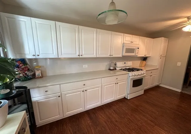 Photo 3 of Condo for sale at 270 Kings Ml Ct #A1, Schaumburg, IL 60193 | MLS# 12771522 | Listing updated on 2026-10-06